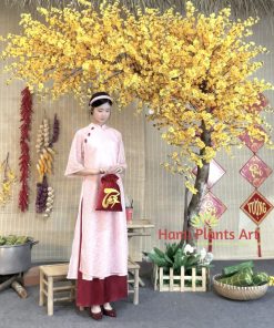 Cây hoa mai giả tán nghiêng cao 2m5 trang trí tết 2026
